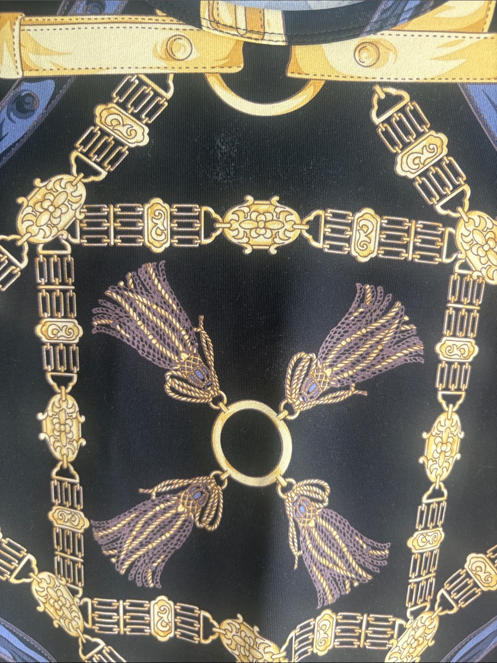 J. McLaughlin Black & Gold Chain Print Long Sleeve Top - Picture 3 of 10